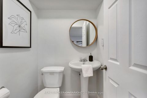 Photo 32 at 2089 Shorncliffe Boulevard, WM Westmount, Oakville