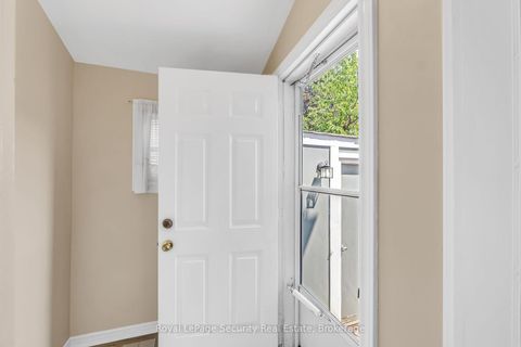 Photo 14 at 427 Glenholme Avenue, Oakwood Village, Toronto
