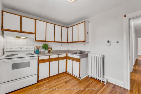 Photo 17 at 427 Glenholme Avenue, Oakwood Village, Toronto