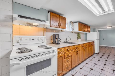 Photo 29 at 427 Glenholme Avenue, Oakwood Village, Toronto