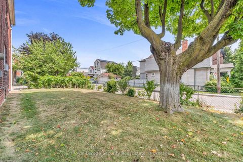 Photo 34 at 427 Glenholme Avenue, Oakwood Village, Toronto