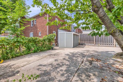 Photo 37 at 427 Glenholme Avenue, Oakwood Village, Toronto