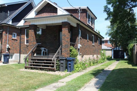 Photo 1 at 5 Twentieth Street, Long Branch, Toronto