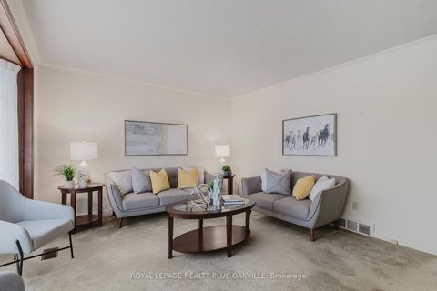 Photo 13 at 2416 Rebecca Street, BR Bronte, Oakville
