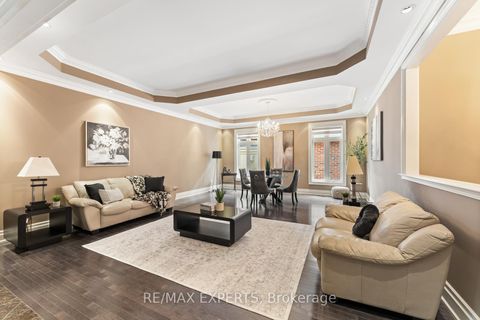 Photo 8 at 21 Rainbow's End, Kleinburg, Vaughan