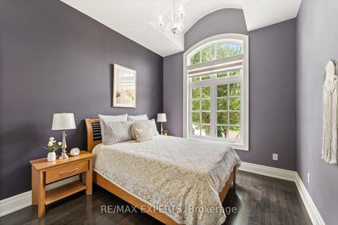 Photo 29 at 21 Rainbow's End, Kleinburg, Vaughan