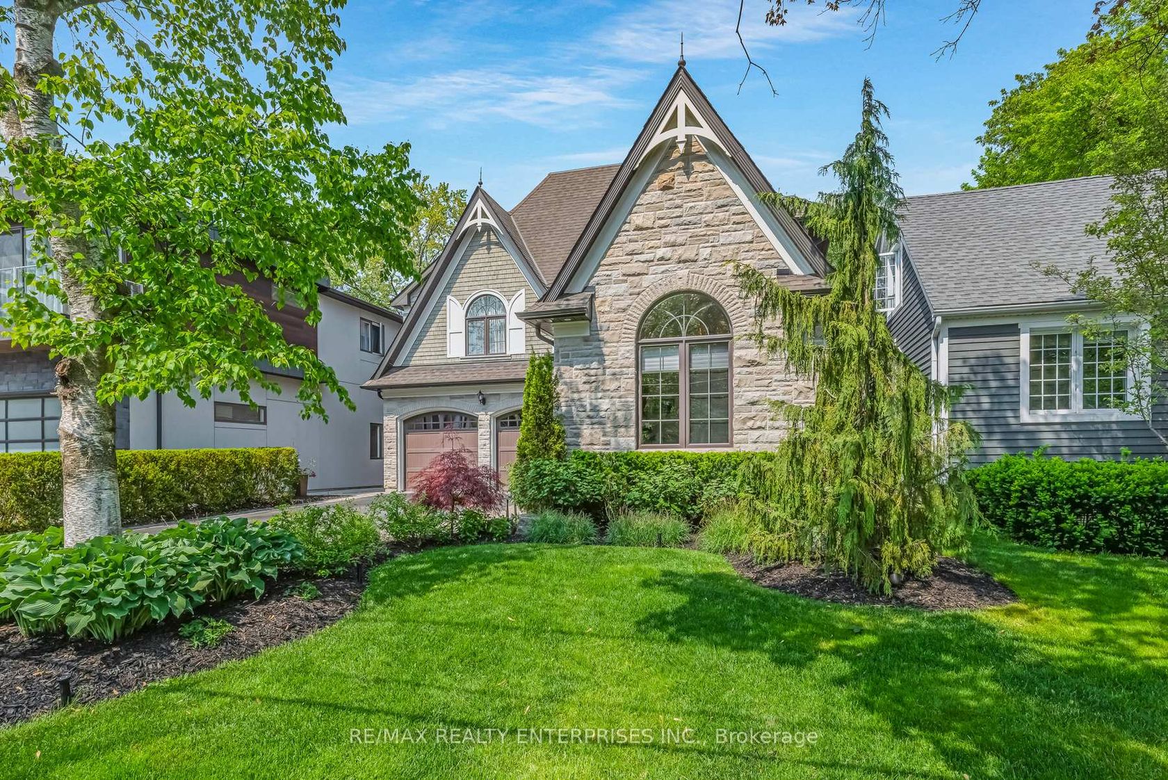 17 Wenonah Drive, Port Credit, Mississauga 