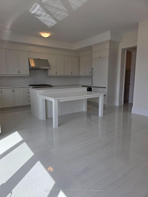 Photo 2 at 32 Seraville Street, Vellore Village, Vaughan