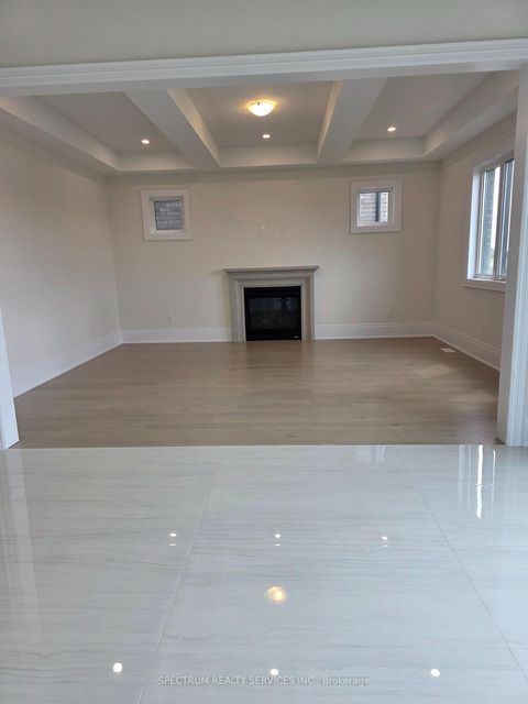Photo 4 at 32 Seraville Street, Vellore Village, Vaughan