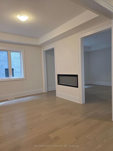 Photo 5 at 32 Seraville Street, Vellore Village, Vaughan
