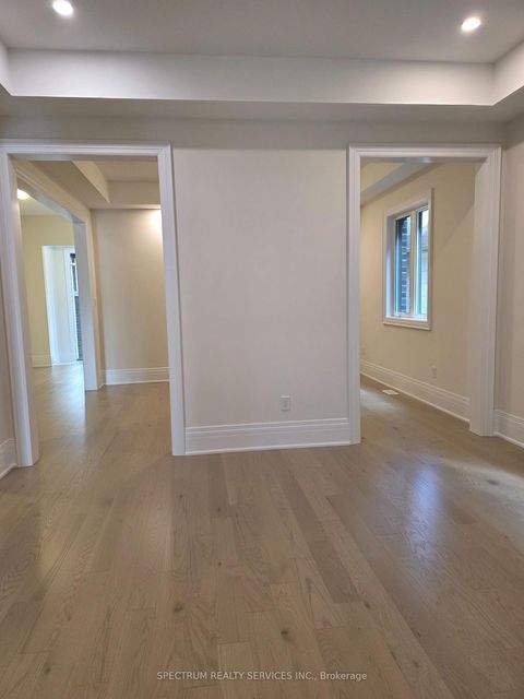 Photo 6 at 32 Seraville Street, Vellore Village, Vaughan