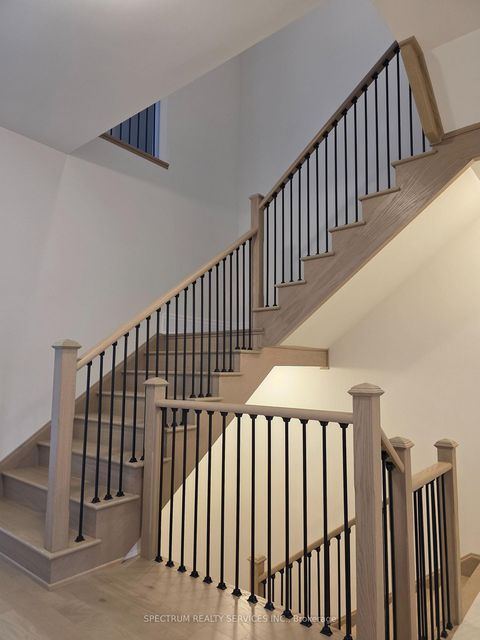 Photo 9 at 32 Seraville Street, Vellore Village, Vaughan