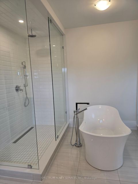 Photo 14 at 32 Seraville Street, Vellore Village, Vaughan