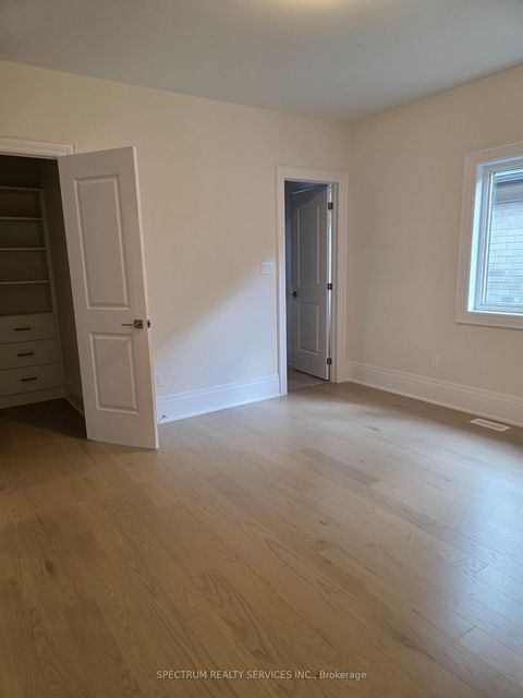 Photo 17 at 32 Seraville Street, Vellore Village, Vaughan