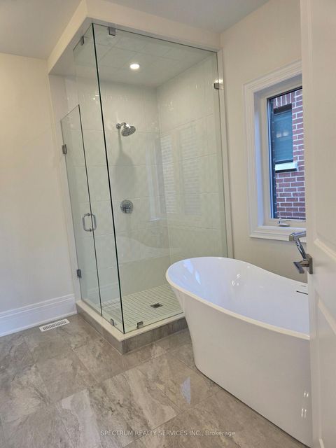 Photo 21 at 32 Seraville Street, Vellore Village, Vaughan