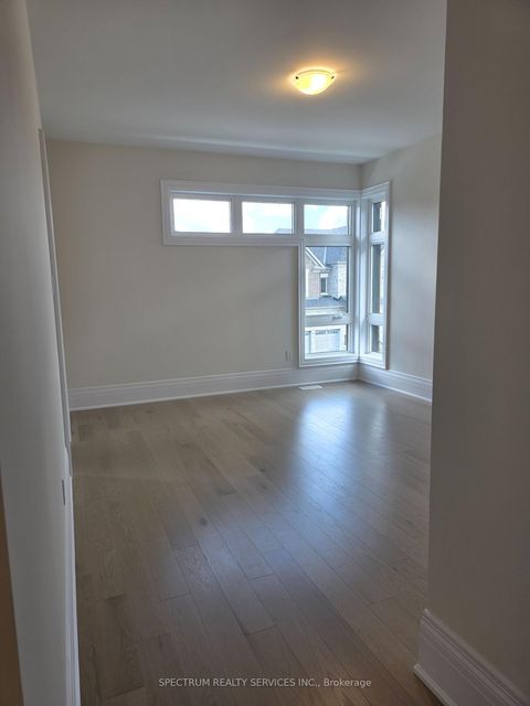 Photo 24 at 32 Seraville Street, Vellore Village, Vaughan