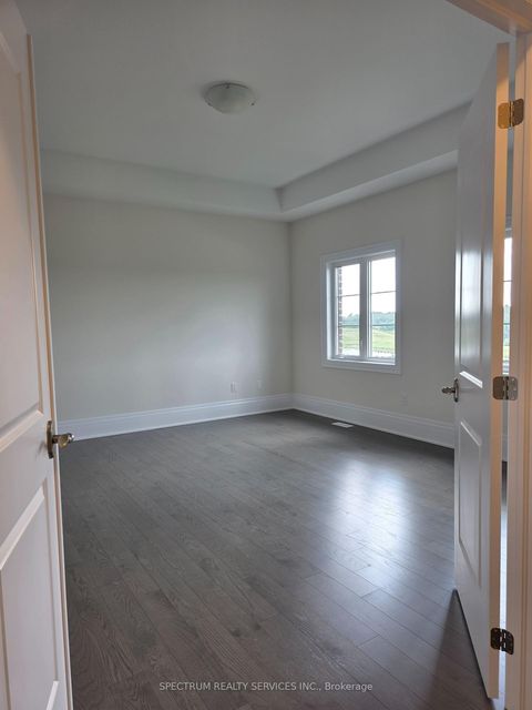 Photo 6 at 24 Seraville Street, Vellore Village, Vaughan