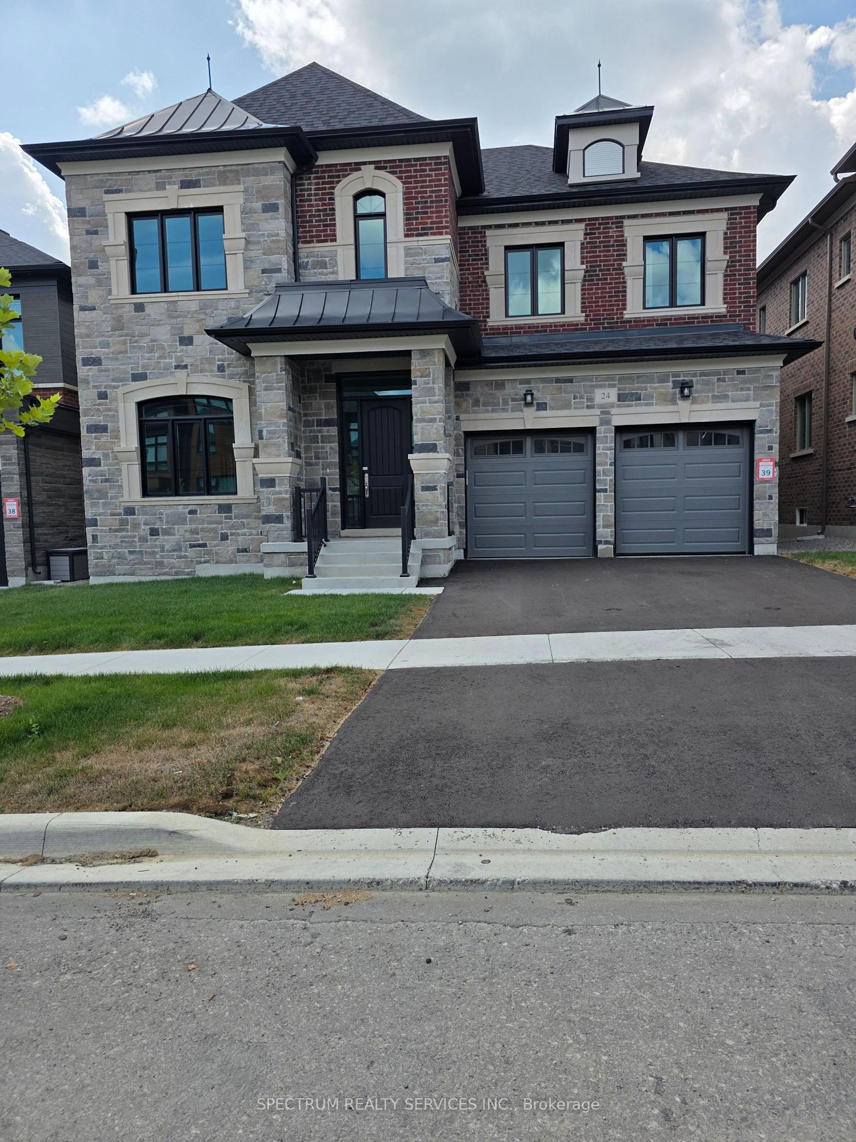 24 Seraville Street, Vellore Village, Vaughan 