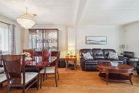 Photo 6 at 38 Riverview Heights, Humber Heights, Toronto Photo 6 at 38 Riverview Heights, Humber Heights, Toronto