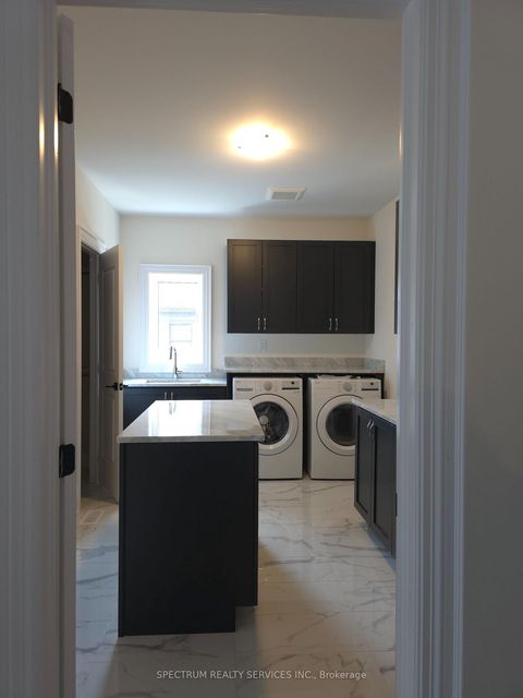 Photo 13 at 10 Adario Crescent, Vellore Village, Vaughan