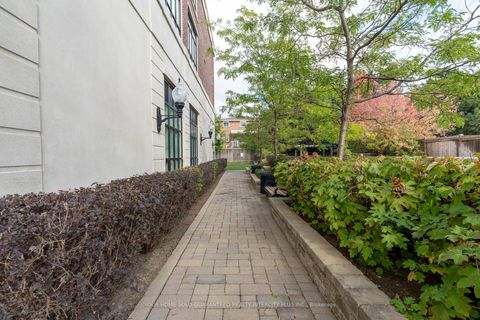 Photo 5 at 310 - 2396 Major MacKenzie Drive, Maple, Vaughan