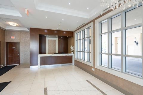 Photo 7 at 310 - 2396 Major MacKenzie Drive, Maple, Vaughan