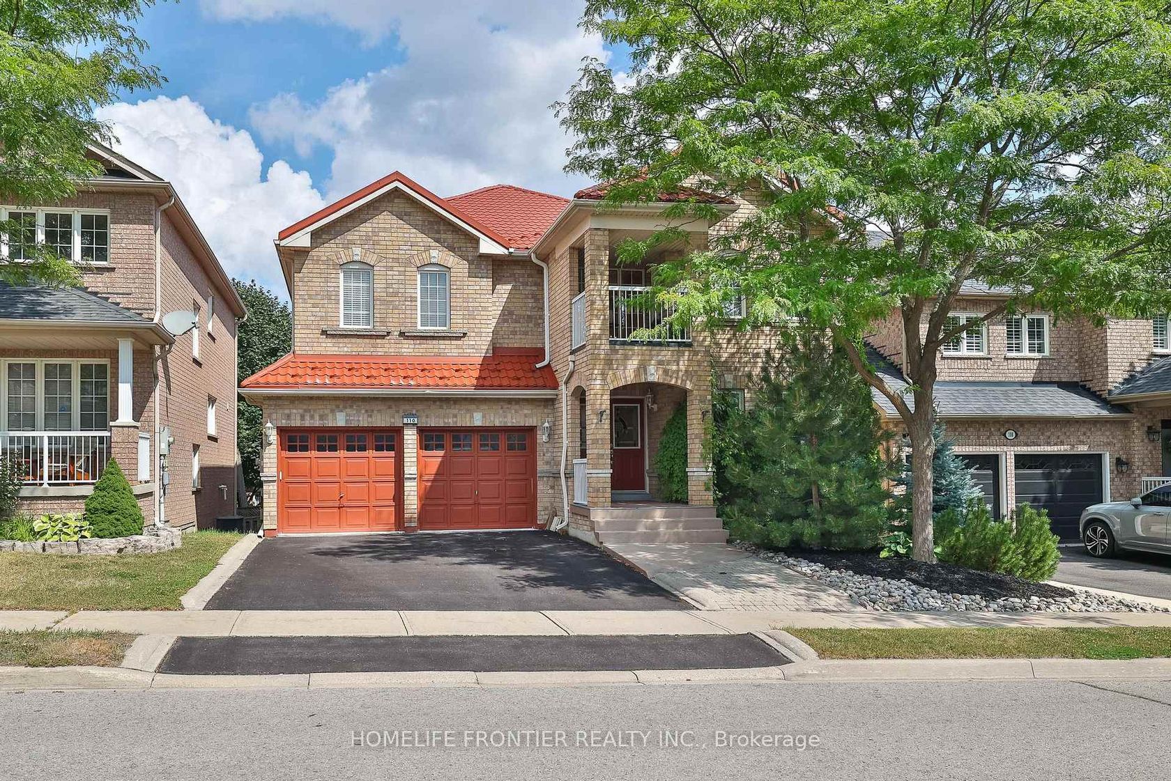 110 Red River Crescent, Woodland Hill, Newmarket photo 2