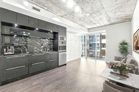 Photo 4 at 1113 - 88 Blue Jays Way, Waterfront Communities C1, Toronto