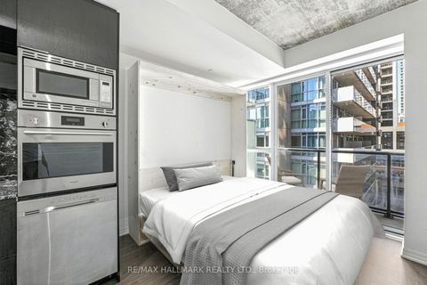Photo 8 at 1113 - 88 Blue Jays Way, Waterfront Communities C1, Toronto
