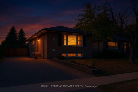 Photo 0 at 24 Hurley Crescent, Bendale, Toronto