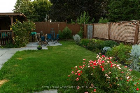 Photo 21 at 24 Hurley Crescent, Bendale, Toronto