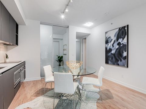 Photo 8 at 314 - 377 Madison Avenue, Casa Loma, Toronto