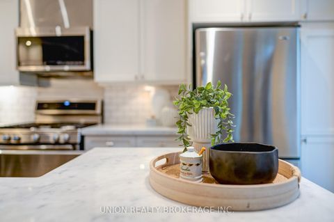 Photo 8 at 21 Courcelette Road, Cliffside, Toronto