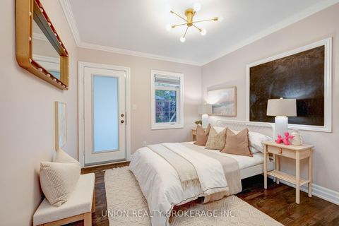 Photo 13 at 21 Courcelette Road, Cliffside, Toronto