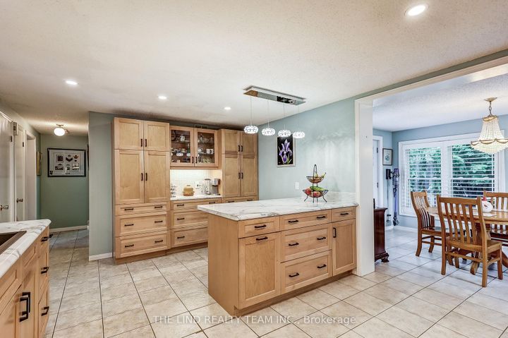 Photo 10 at 272 Jeff Smith Court, College Manor, Newmarket