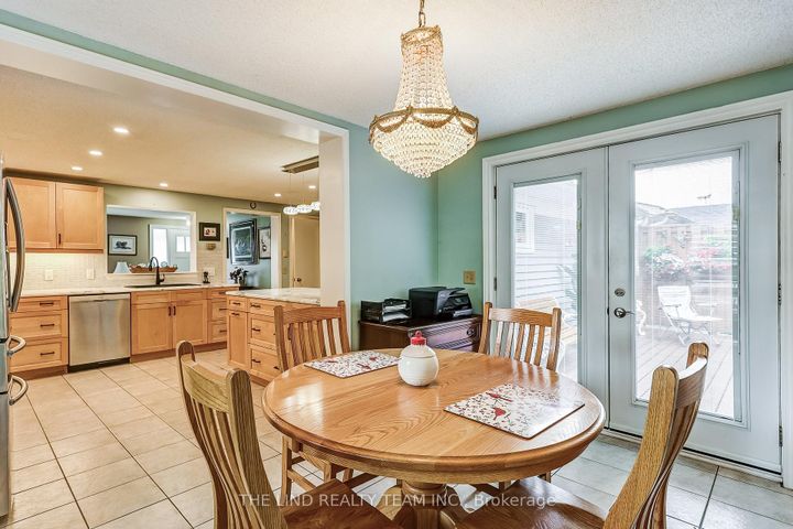 Photo 14 at 272 Jeff Smith Court, College Manor, Newmarket