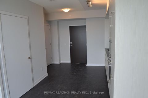 Photo 3 at 5404 - 2221 Yonge Street, Mount Pleasant West, Toronto