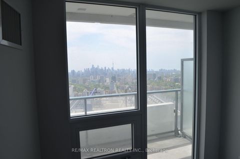 Photo 6 at 5404 - 2221 Yonge Street, Mount Pleasant West, Toronto