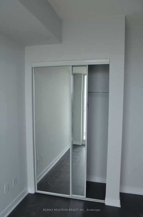 Photo 7 at 5404 - 2221 Yonge Street, Mount Pleasant West, Toronto