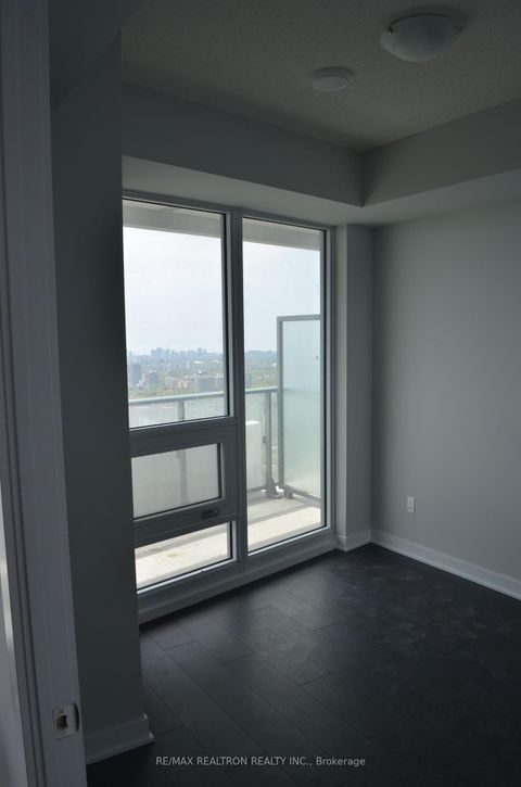 Photo 8 at 5404 - 2221 Yonge Street, Mount Pleasant West, Toronto