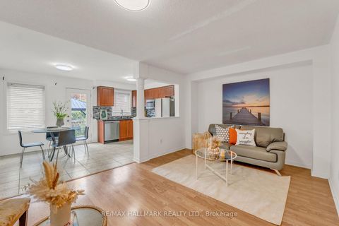 Photo 6 at 52 Muscadel Road, Vellore Village, Vaughan