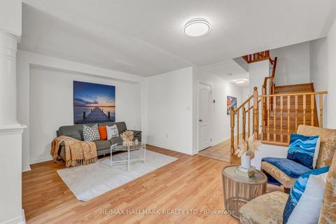 Photo 8 at 52 Muscadel Road, Vellore Village, Vaughan