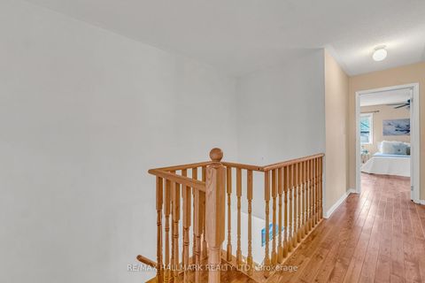 Photo 21 at 52 Muscadel Road, Vellore Village, Vaughan