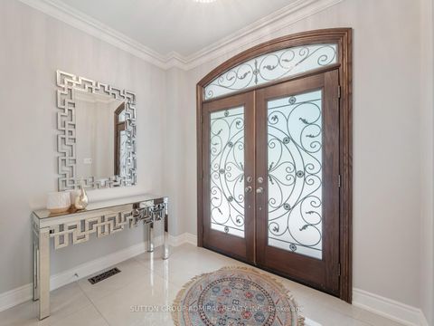 Photo 2 at 60 Starwood Road, Patterson, Vaughan