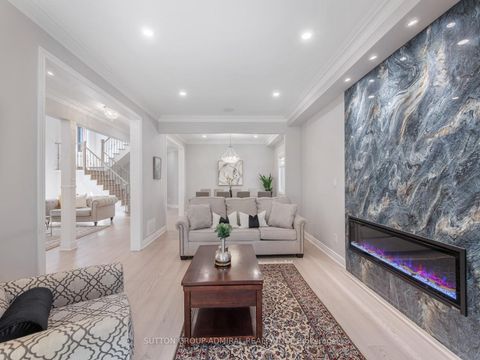 Photo 8 at 60 Starwood Road, Patterson, Vaughan