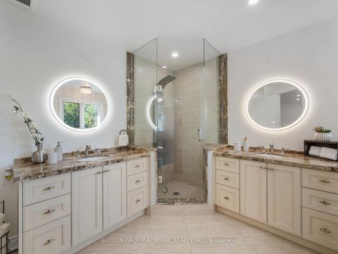 Photo 22 at 60 Starwood Road, Patterson, Vaughan