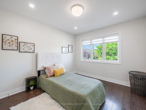 Photo 26 at 60 Starwood Road, Patterson, Vaughan