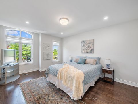 Photo 30 at 60 Starwood Road, Patterson, Vaughan