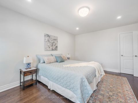 Photo 31 at 60 Starwood Road, Patterson, Vaughan