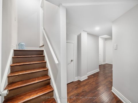 Photo 33 at 60 Starwood Road, Patterson, Vaughan